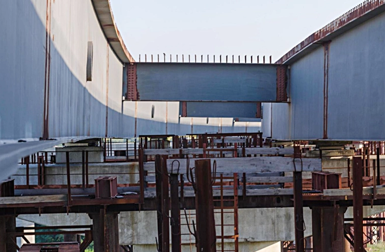 ساخت پل فلزی